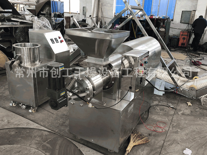 双螺杆挤压造粒机